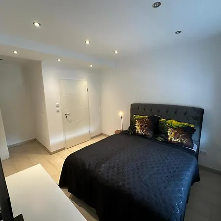 Apartment Ferienwohnung In 1 Og *